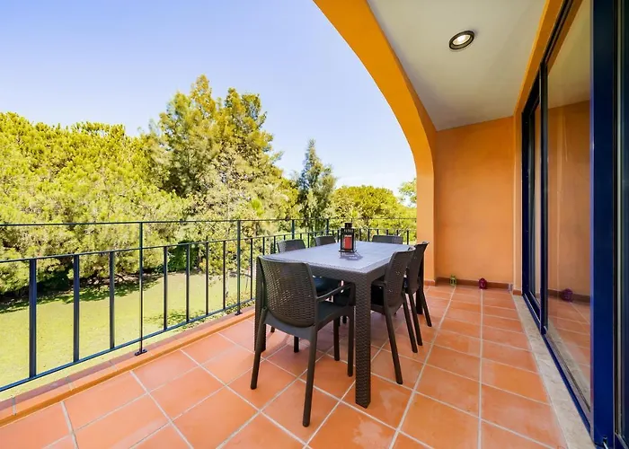 Apartamento Al - Sol F5 Bloco 3 *