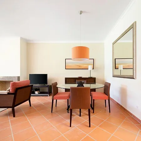 Al - Sol F5 Bloco 3 Appartement